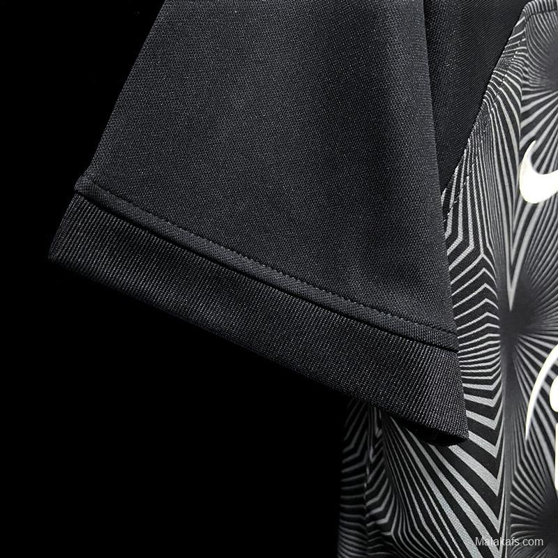 Eintracht Frankfurt 22/23 Away Black Jersey