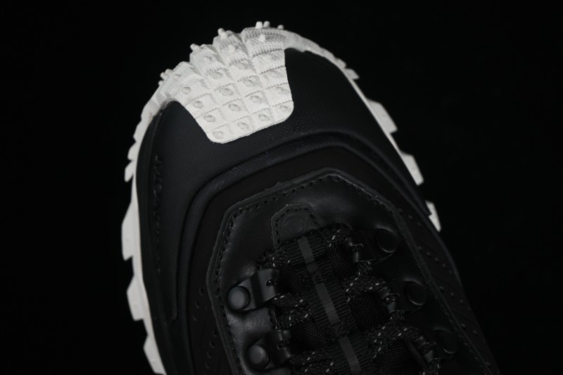 Moncler Trailgrip GTX Hiking Shoes with Cordura Nylon and Gore-Tex Waterproof Technology - M00050M3211