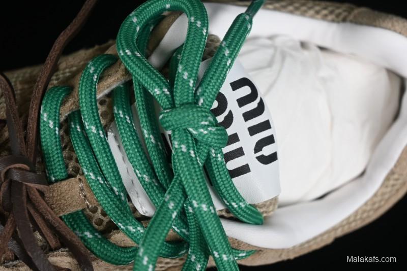 Miu Miu x New Balance 530 Low-Top Retro Running Sneakers with Dual Lace Design - G.D4