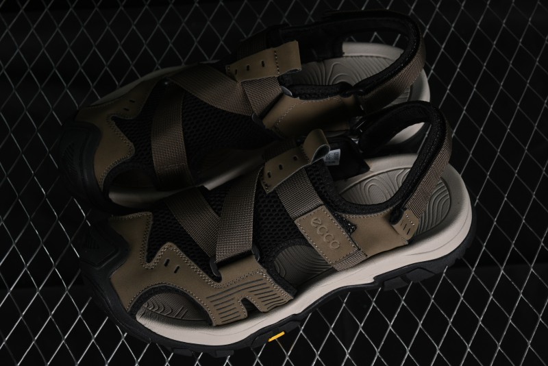 Ecco Offroad Series 2024 Summer New Casual Men's Sandals with Soft Leather Upper and Mesh - 63131501002