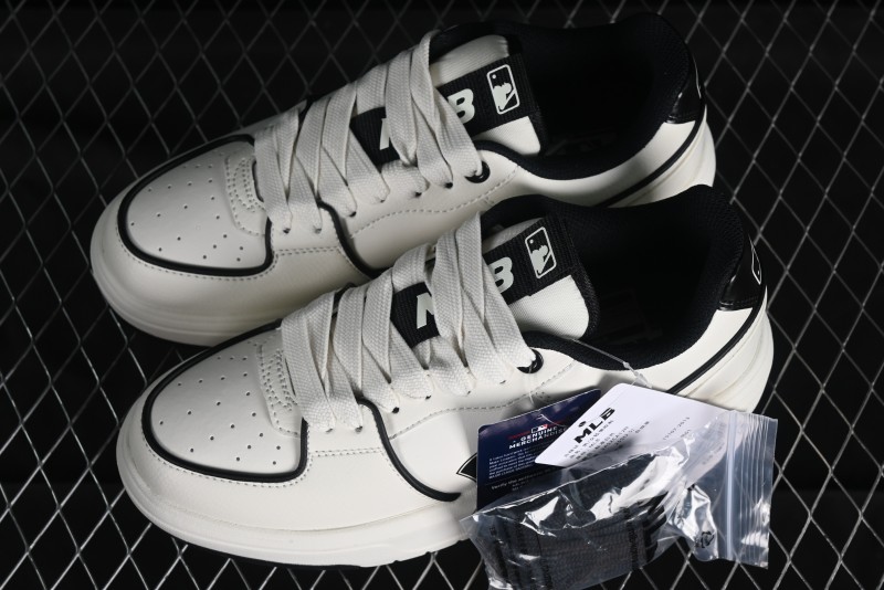 New York Yankees Chunky Liner Basic Thick Sole Platform Sneakers with 6cm Height Increase - 3ASXCA12N50WHS