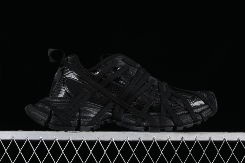 Balenciaga Phantom Sneaker - W3XL11000