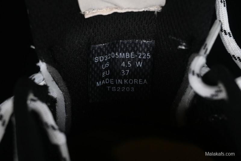 New Balance CRV CAP V2 Casual Sneakers with Flat Silhouette and Mesh Upper - SD3205IB2