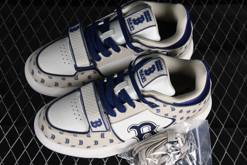 MLB Chunky Liner New York Yankees Lightweight Platform Sneakers with 6cm Height Increase - 3ASXLM13N43BGL