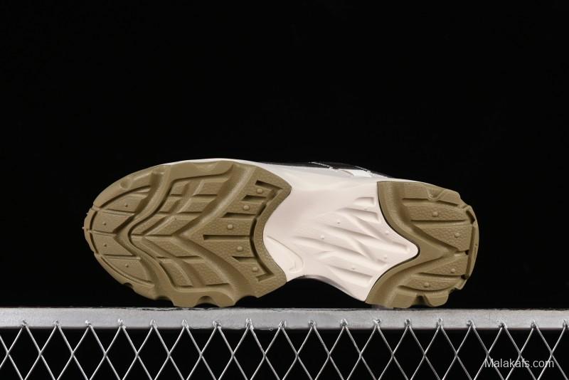 Nike TC 7900 Retro Dad Shoes with Reflective Swoosh and Cushioned Sole - DD9682-003