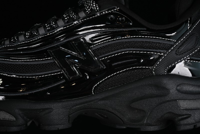 New Balance 1000 Series Retro Dad Style Low-Top Casual Running Shoes - M1000WS