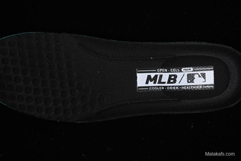 New York Yankees MLB Chunky Runner Lace Lightweight Casual Sneakers - 3ASHCRR3N50BKS