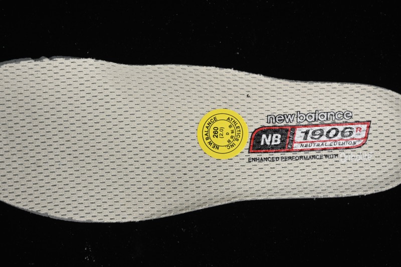 New Balance 1906 Series Retro Dad Style Casual Running Shoes - M1906RQ