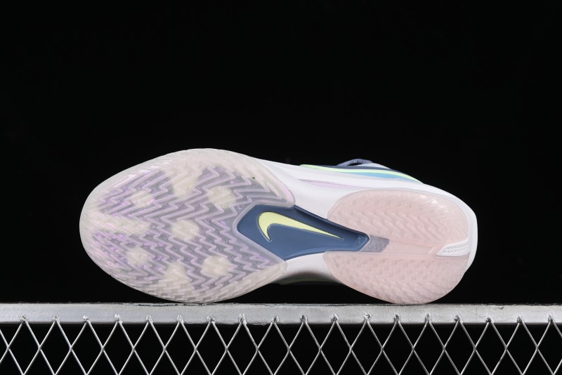Nike Air Zoom G.T. Cut 3 EP Basketball Shoes with Full-Length ZoomX Foam and Flywire Technology - DV2913-401