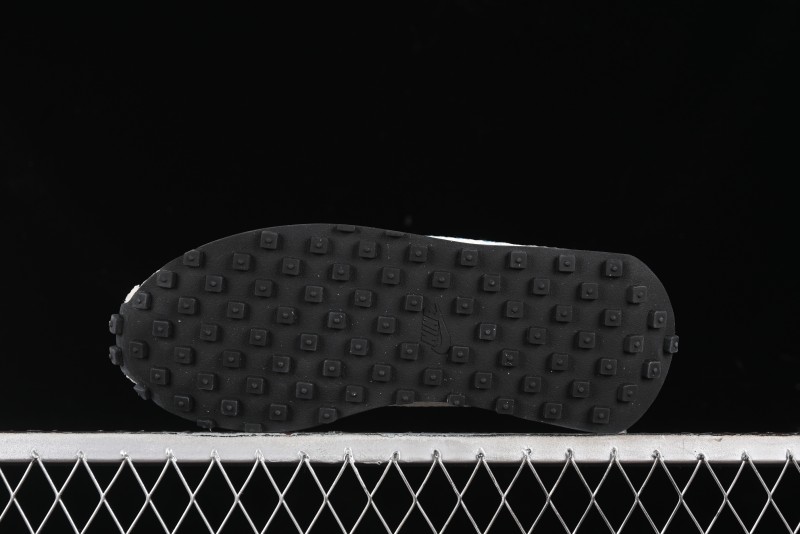 Nike Stussy Roshe Run LD-1000 Comfortable Versatile Non-Slip Durable Waffle Low-Top Casual Running Shoes - FQ5369-001
