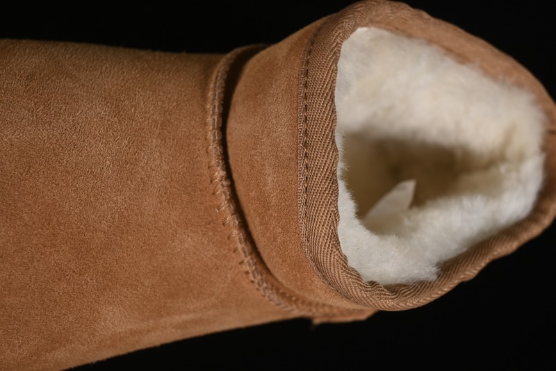 UGG Dakota 8CM Classic Wool Snow Boots with TREADLITE Outsole - 1135092-05