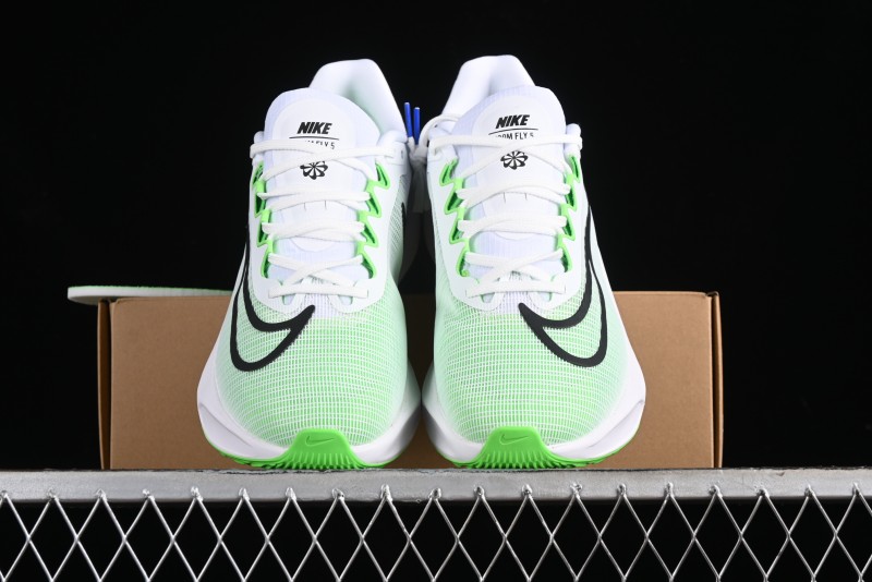 Nike Zoom Fly 5 Premium Lightweight Running Shoes with React Technology and Carbon Fiber Plate - DM8968-101