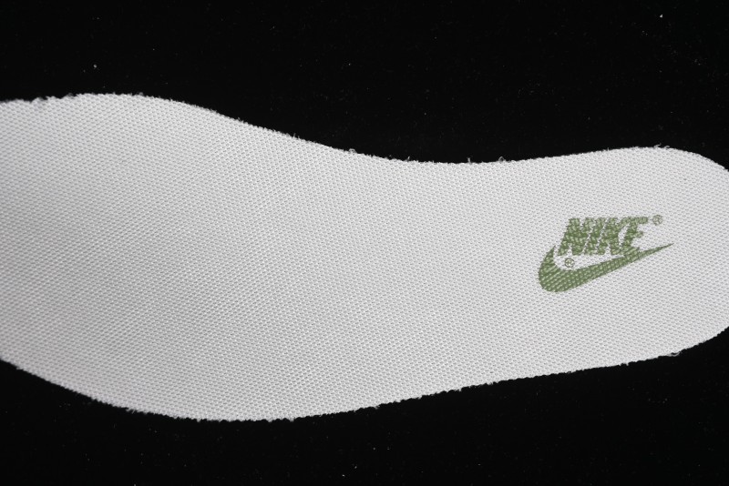 Nike Travis Scott x Fragment Design x Air Jordan 1 Low OG SP AJ1 Retro Sneakers in Off-White & Fresh Green - DM6688-606