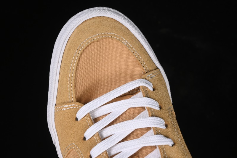 Vans Chukka Push Low-Top Skate Shoes in Beige with Slip-Resistant Sole - VN000CZW4MG