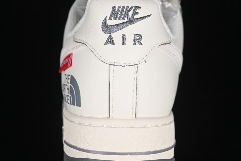 Nike Air Force 1 '07 Low Supreme The North Face Collaboration - Beige Grey Low-Top Casual Sneakers - XZ1996-710