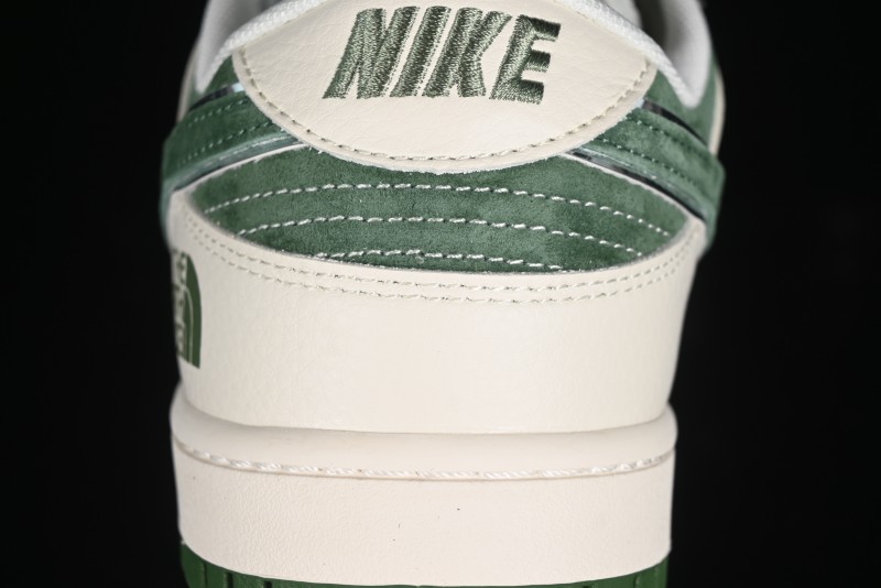 Nike SB Dunk Low The North Face Collaboration - Pig Leather Green Swoosh Anniversary Custom Low-Top Casual Skate Shoes - DQ1098-511