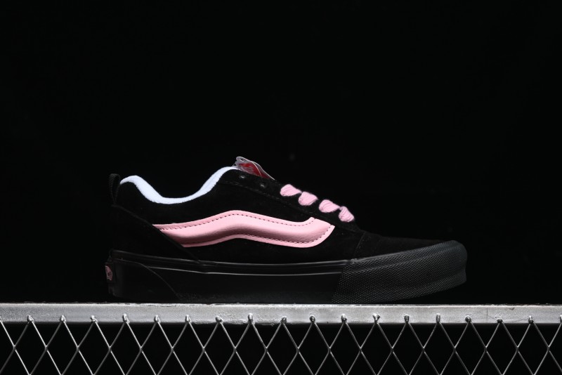 Vans Knu Skool Low Top Retro Sneakers in Black Pink with Big Logo - VN0009QC6BT1