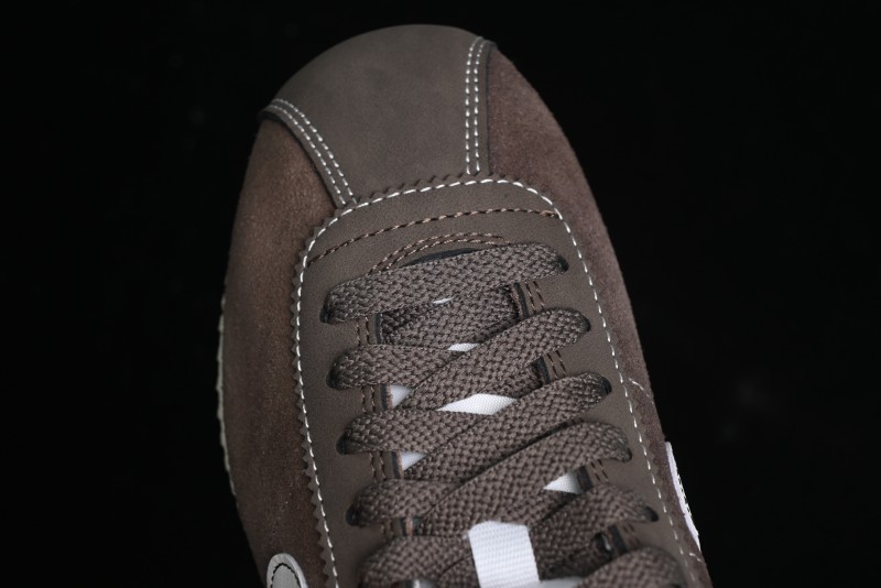 Nike Classic Cortez Leather Retro Running Shoes - FQ8144-237