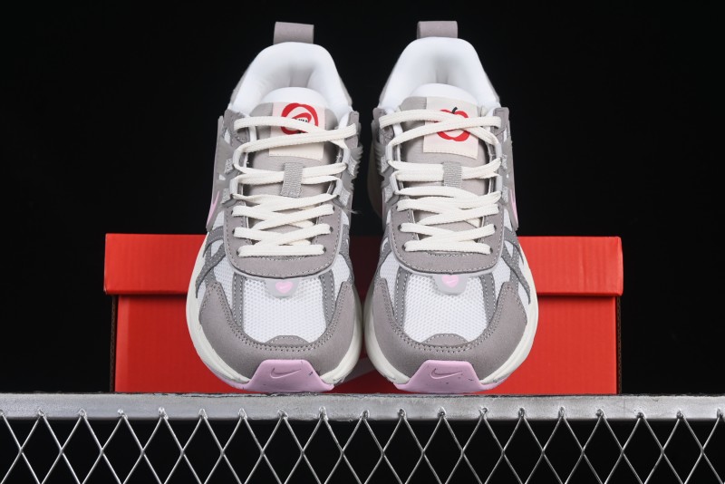 Nike Runtekk Run Retro Low-Top Running Shoes with Cushlon Foam and Anti-Slip Design - HV5997-161