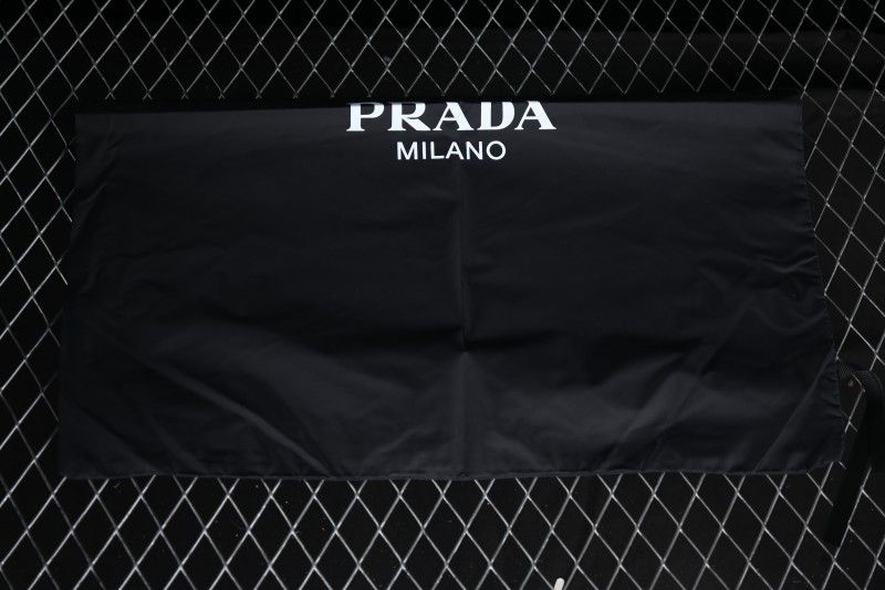 Prada Cloudbust Air Thunder Lifestyle Low-Top Sneakers with Anti-Slip and Wear-Resistant Design - 2EG293