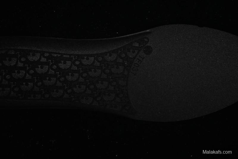 Dior B30 Sneakers with Reflective CD30 Logo and Lightweight Rubber Sole - CD30