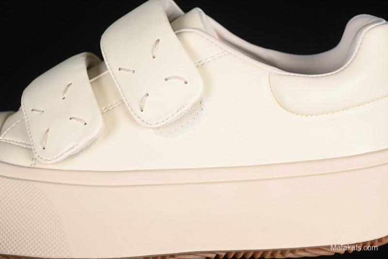 GG-CC Star Same Style Platform Sneakers with Hook and Loop Closure - G23Y6906