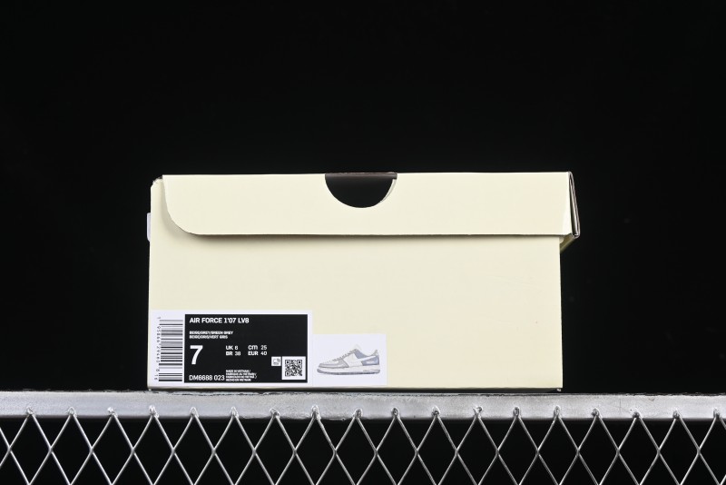 Nike Air Force 1 '07 Low Supreme Collaboration Polka Dot Swoosh Casual Sneakers - DM6688-023