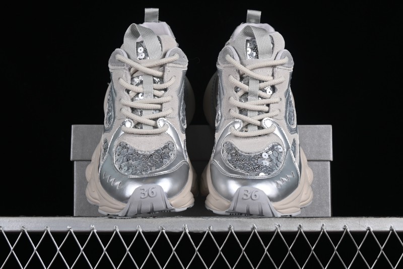 GG-CC Casual Running Shoes with Irregular Design - G24U9893B
