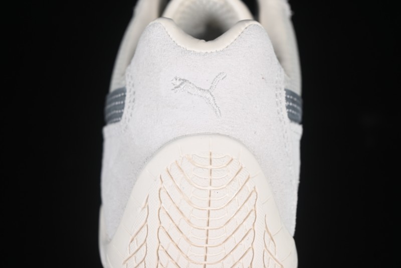 Puma Speedcat Lifestyle Low-Top Sneakers for Racing Enthusiasts - 403902-01