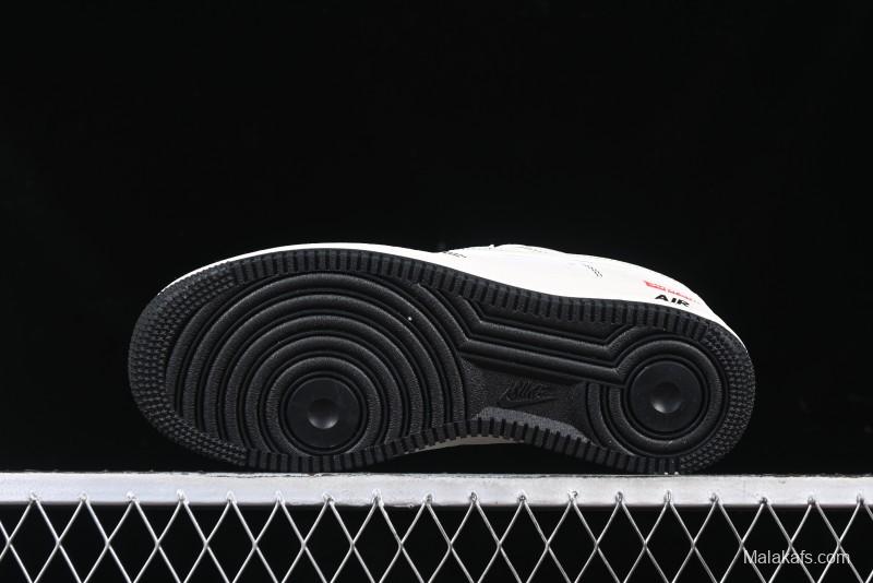 Nike Air Force 1 '07 Low Supreme Collaboration Casual Sneakers with Full-Length Air Cushion - BB7518-012