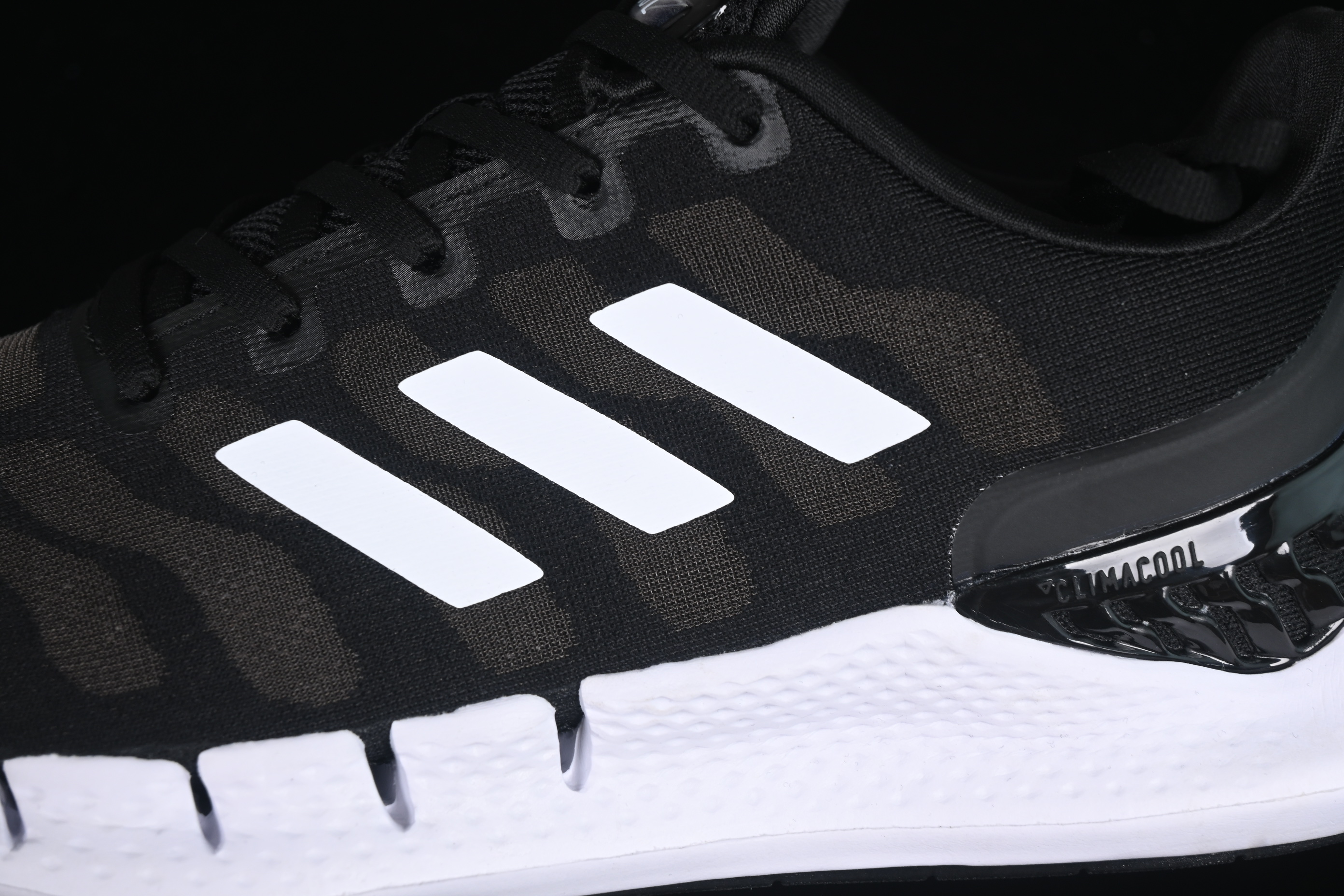 Adidas Climacool FX7351 Lightweight Running Shoes with Enhanced Breathability - FX7351