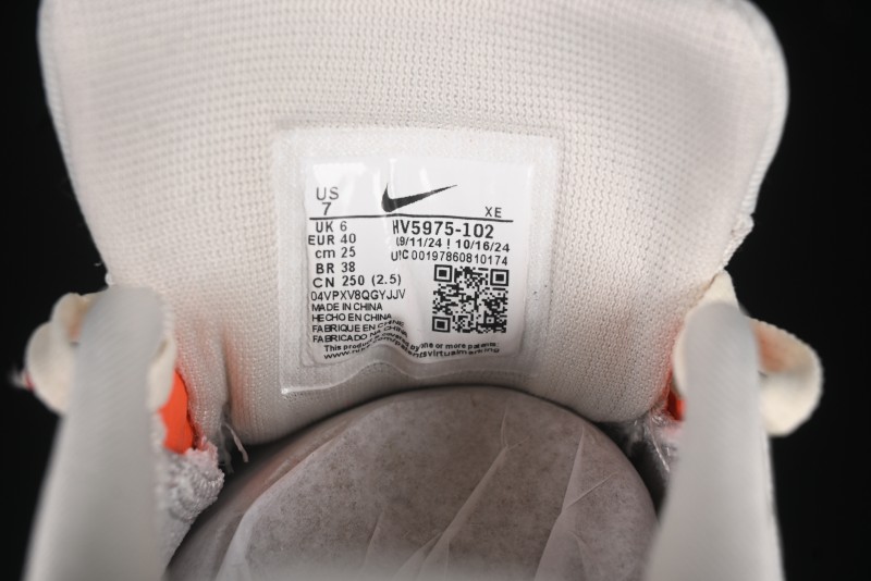 Nike Air Zoom Pegasus 41 GTX Lightweight Breathable Running Shoes with Cushioning - HV5975-102