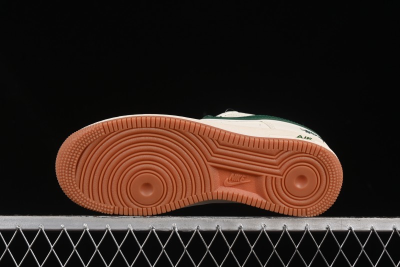 Nike Air Force 1 '07 Low Stussy Collaboration Green Swoosh Gum Sole Casual Sneakers - XX3168-138