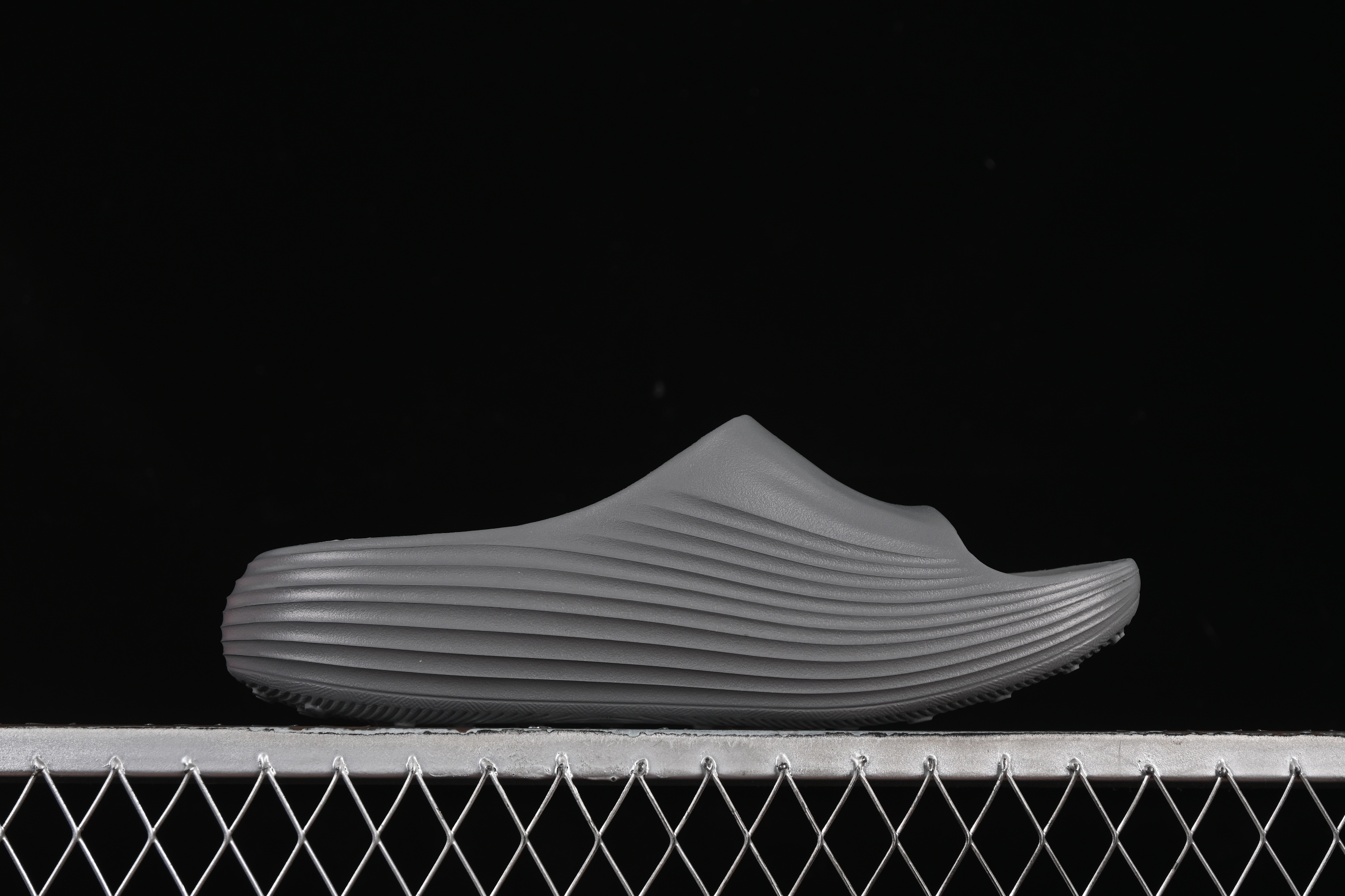 Nike ReactX Rejuven8 Slide Summer Casual Sandals with Soft ReactX Foam - HV4479-002