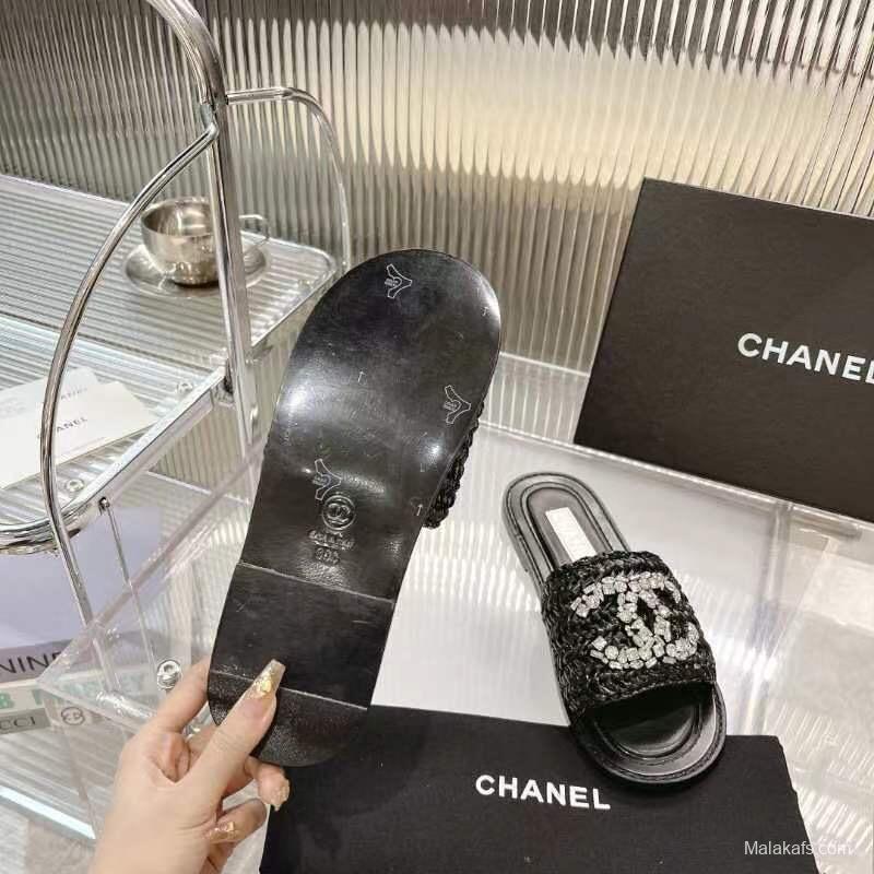 2025 Women Chanel Black Raffia Leather Slippers LY00270