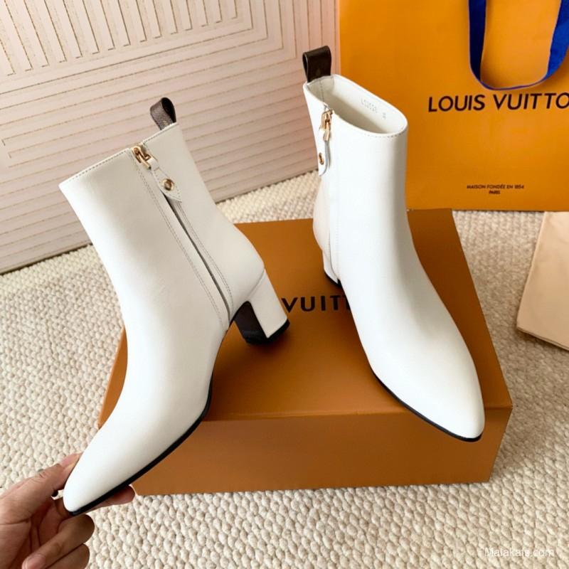2024 Women Louis Vuitton White Leather Ankle Boots MJ00410