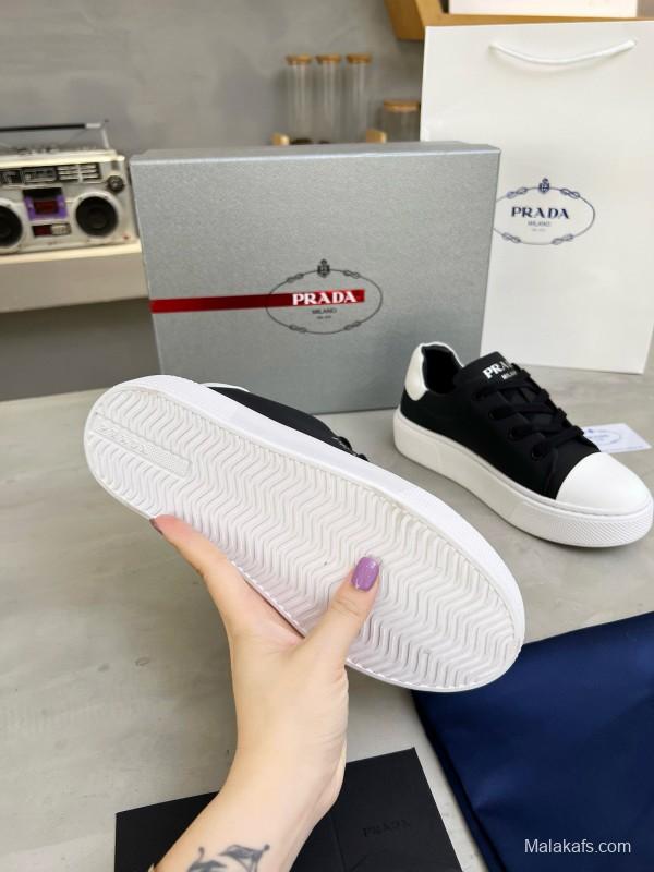 2024 Unisex Prada Black White Leather Sneakers MJ00310