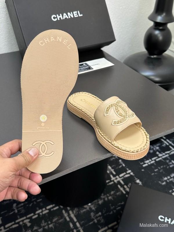 2025 Slippers Chanel Beige Leather Slippers