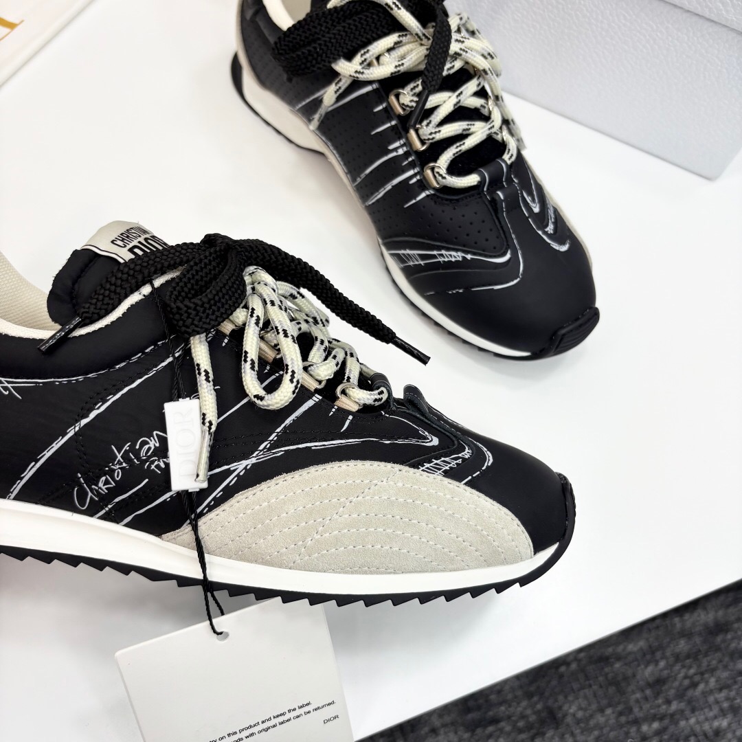 2025 Unisex Dior Black White Suede Leather Mesh Sneakers LY00300