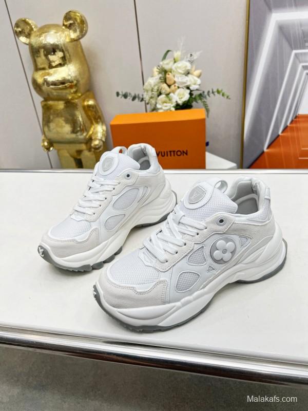 2025 Unisex Louis Vuitton White Leather Mesh Running Shoes LY00340