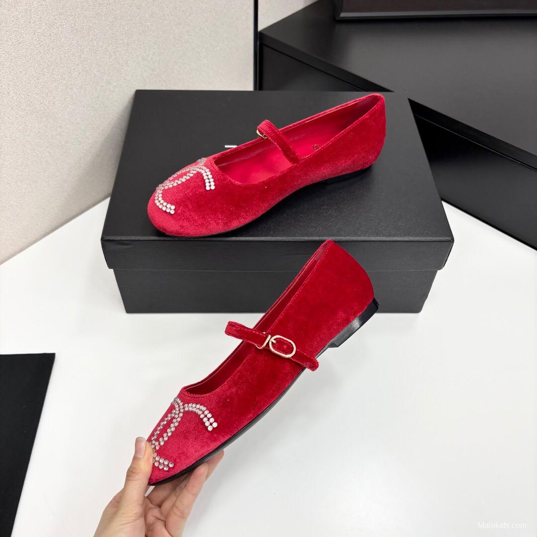 2025 Women Chanel Red Velvet Ballet Flats KFY00280