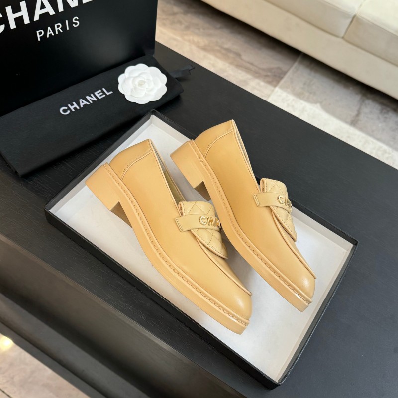 2025 Women Chanel Beige Leather Loafers KFY00310