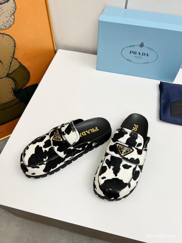 2025 Women Prada Black White Calf Hair Slippers LY00270