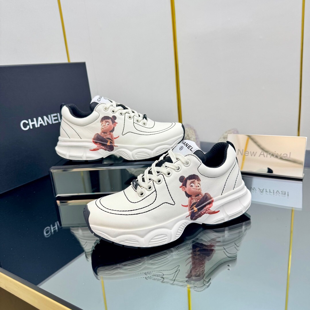 2025 Women Chanel White Leather Sneakers Cartoon Graphic