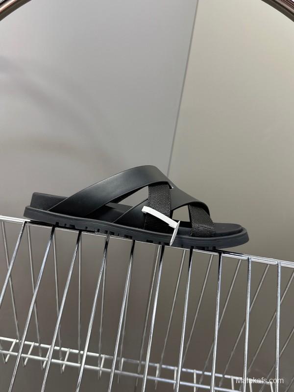 2025 Slippers Hermès Black Leather Slippers