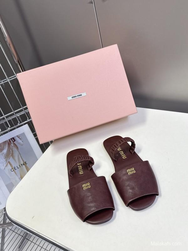 2025 Slippers Miu Miu Brown Leather Slippers LY00