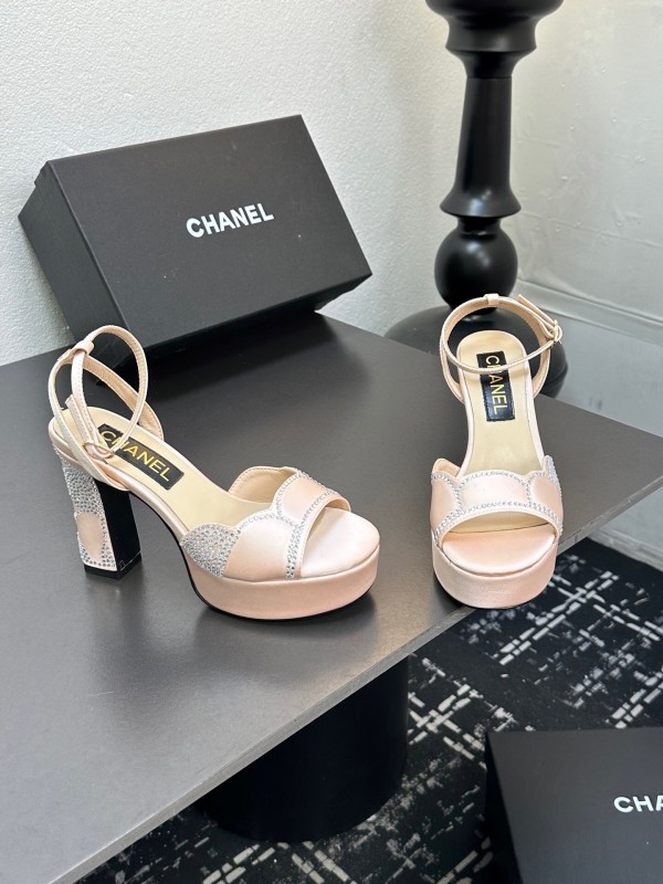 2025 Women Chanel Pink Satin Rhinestone Platform Sandals KFY00320