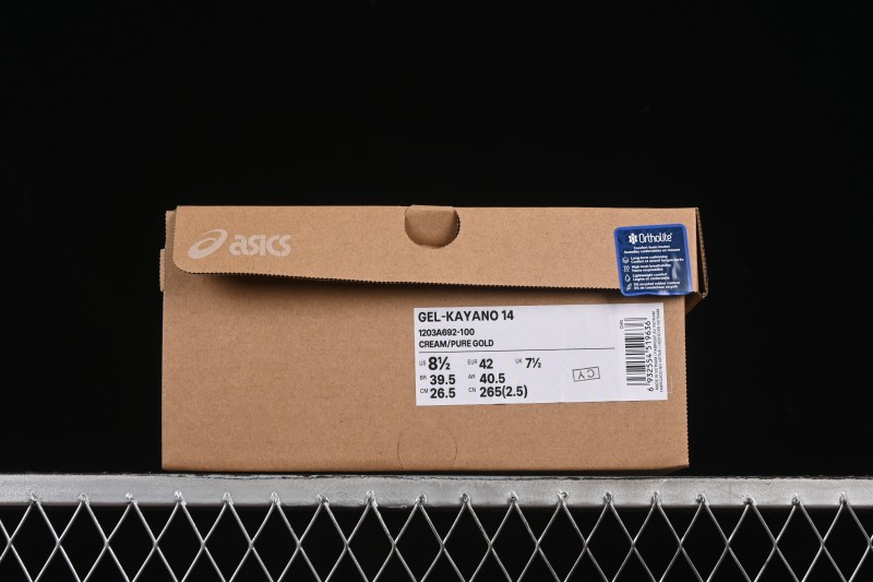 Asics Gel-Kayano 14 Running Shoes with Advanced Cushioning and Breathable Design - 1203A692-100
