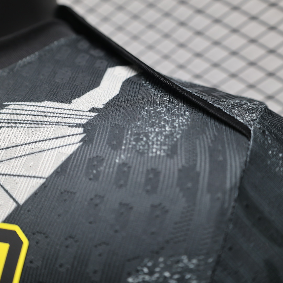 Player Version 25/26 FC 
Al-Ittihad Black with Abstract Camouflage Pattern Jersey