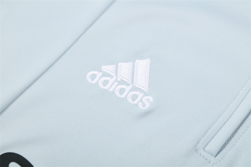 Retro 04/05 Real Madrid Light Grey Half Zipper Jacket
